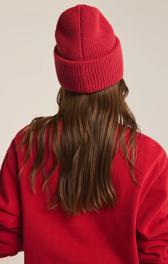 Snow Cap Beanie / Haute Red