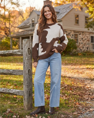 Charlie Cow Print Sweater / Cocoa