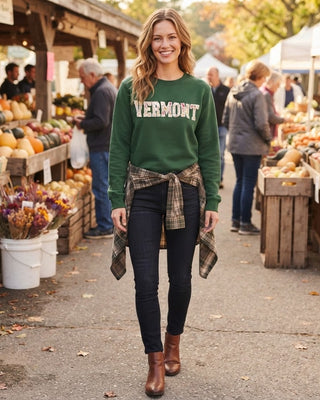 Vermont Crewneck Sweatshirt with Floral Lettering / Forest