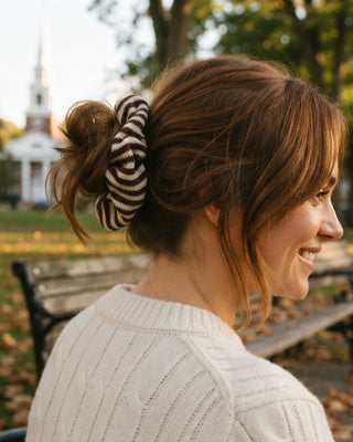 Striped Knit Scrunchie / Coffee