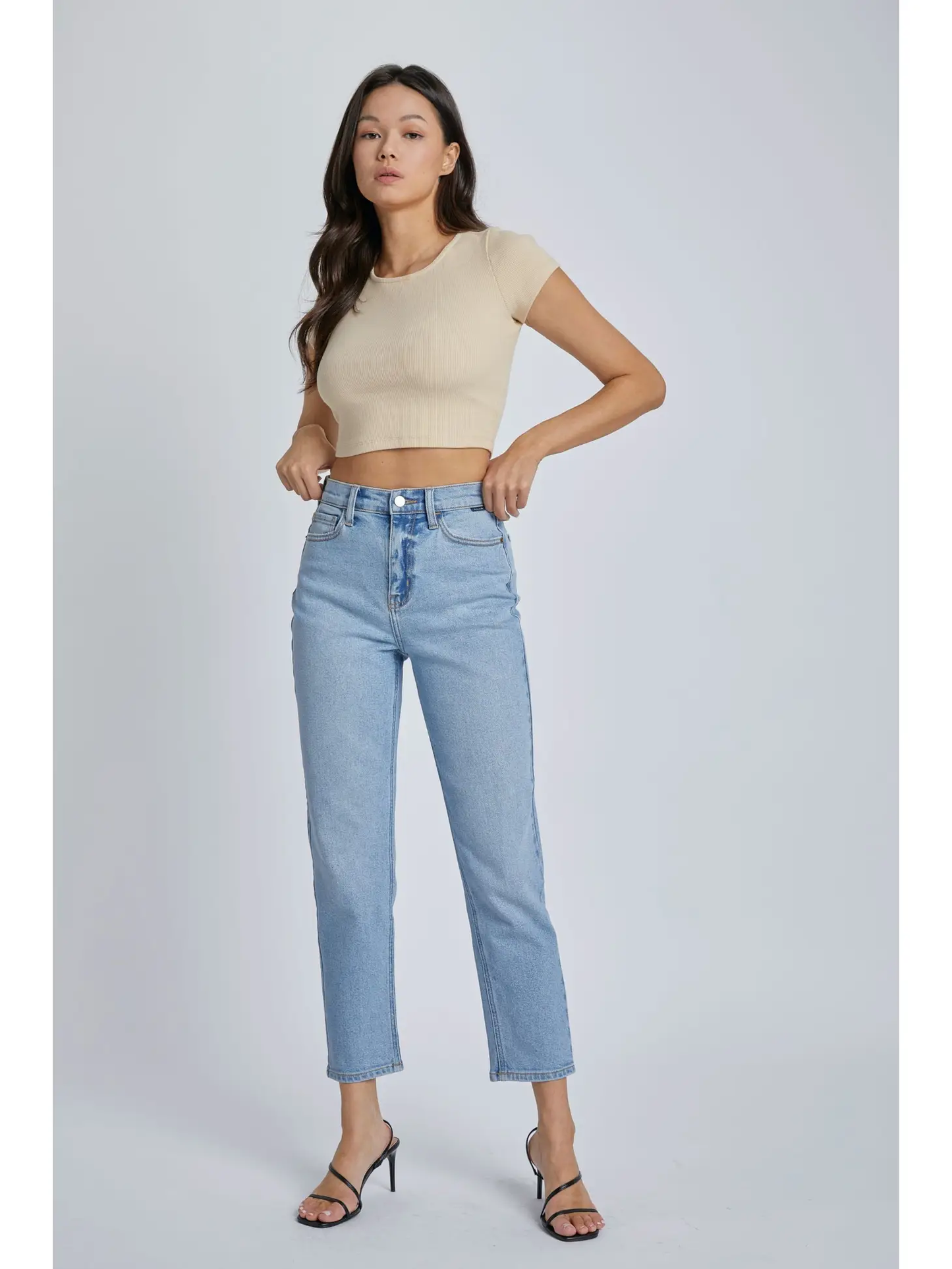 High Rise Mom Jean Classic Medium Wash