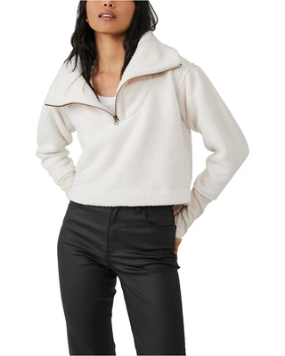 Poppy Fleece Champagne Dreams