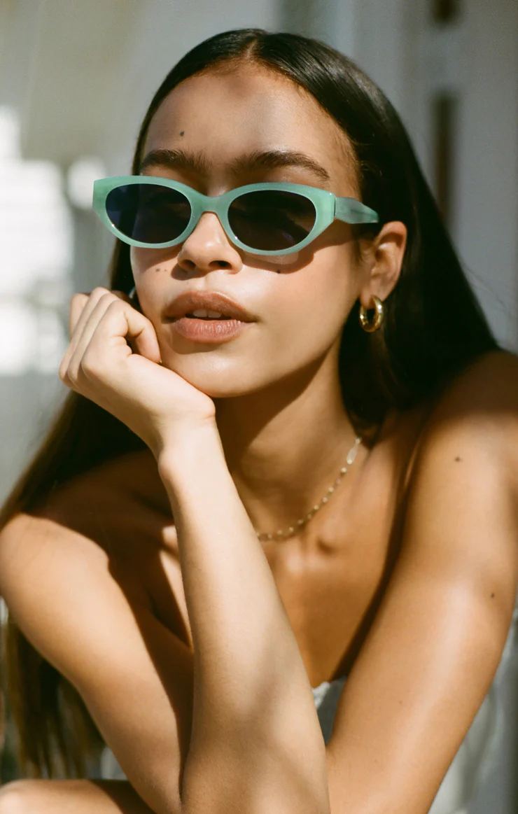 Heat Wave Polarized Sunglasses / Matcha Grey