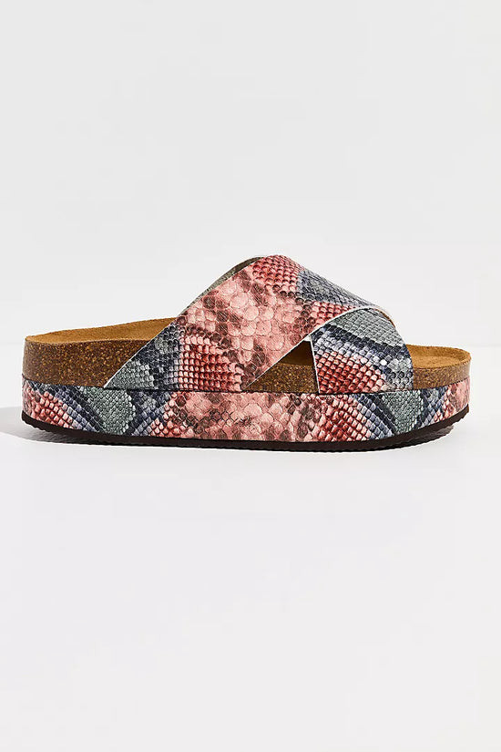 Sidelines Flatform Sandal Candy Snake