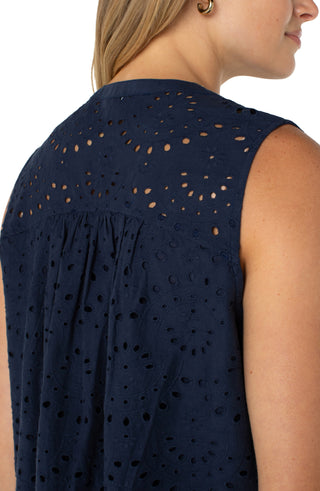 Sleeveless Pintuck Woven Top / Navy