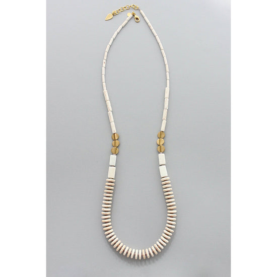 GND233 white magnesite long necklace