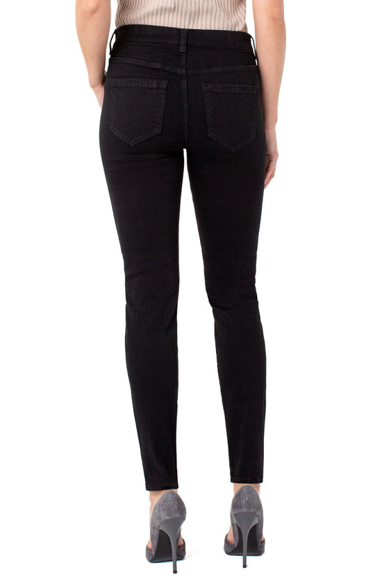 Gia Glider Ankle Skinny Black Rinse