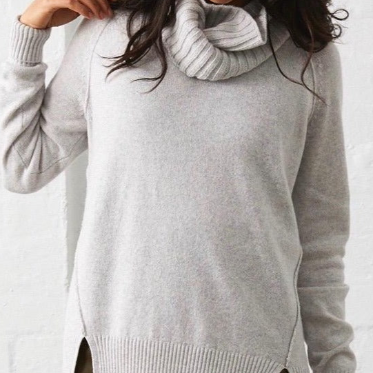 Load image into Gallery viewer, Relaxed Snood Sweater Marl
