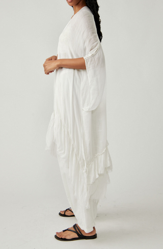 Whisper Washed Ruffle Kimono