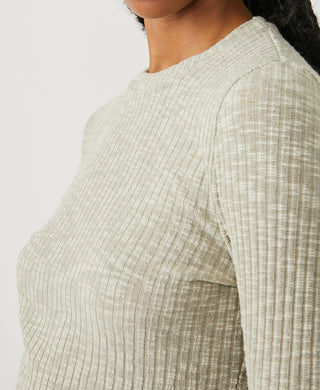 Aura Layering Top Sea Mist