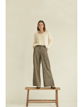 Lichi Cardigan White